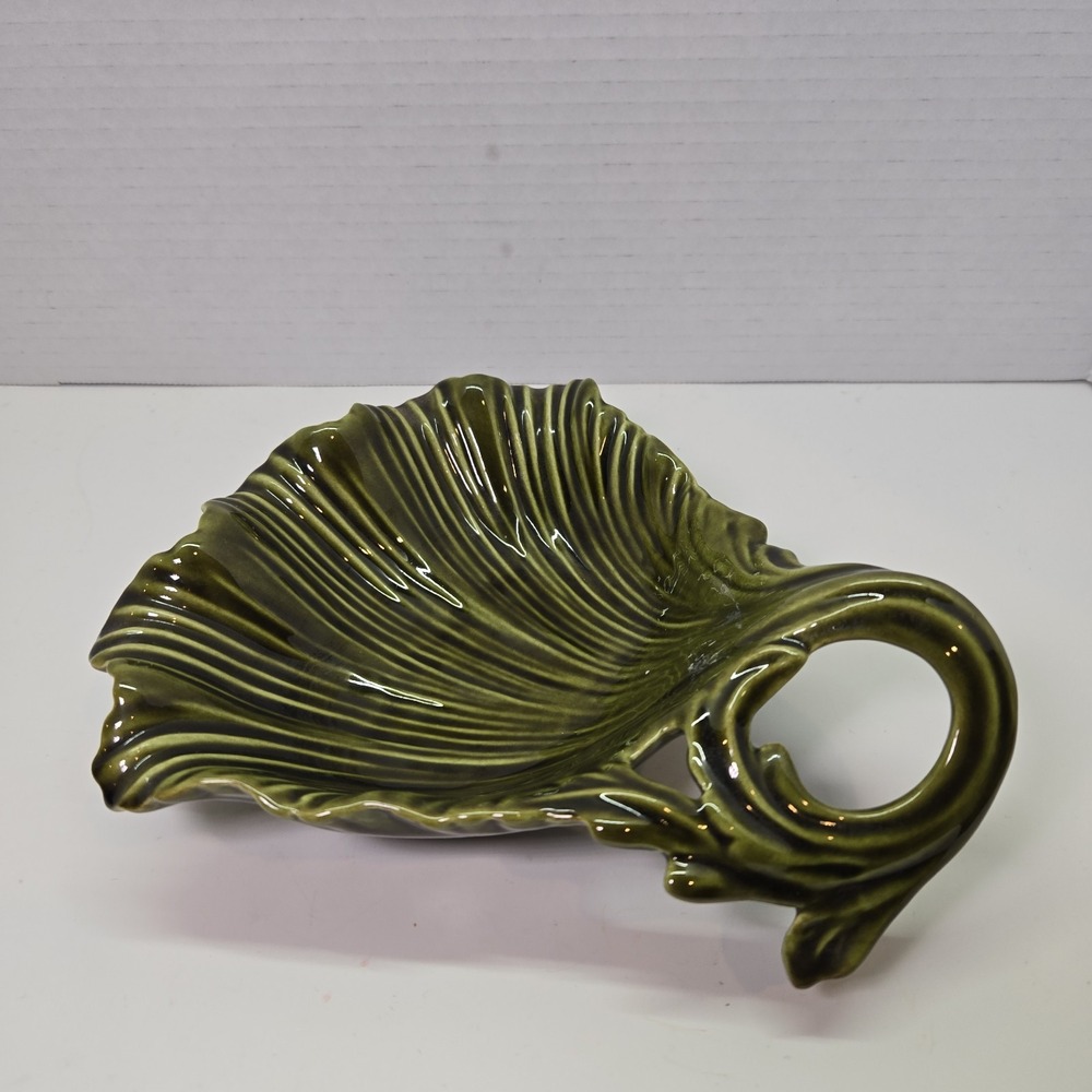 Vintage WHITTIER POTTERIES California 801 USA Ceramic‎ Green Lettuce Dish
